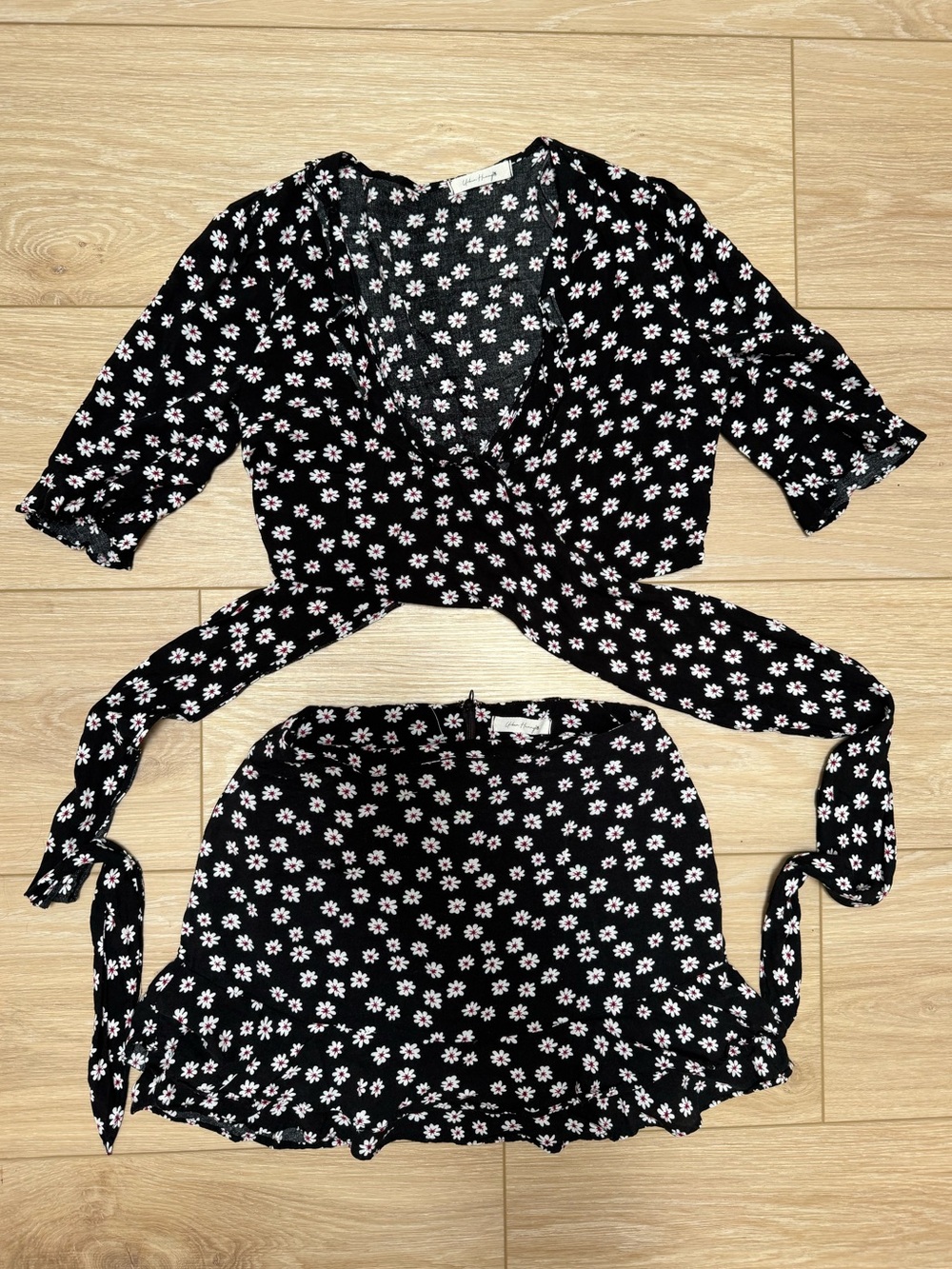 Urban Honey Black Daisy Floral Two Piece Crop Top / Skirt Matching Set